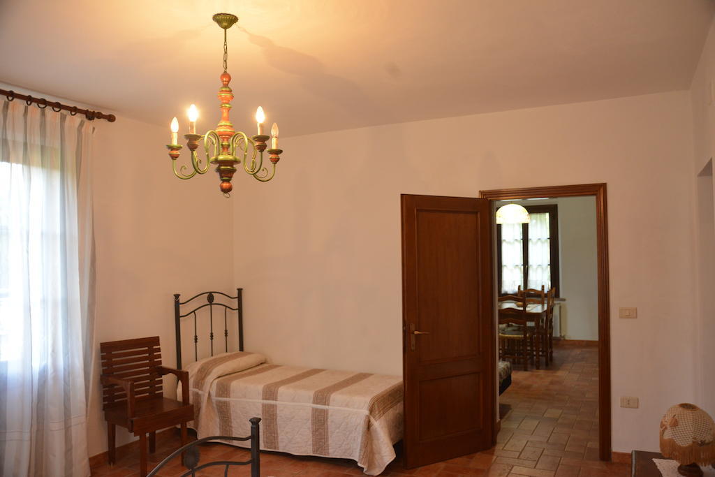 Agriturismo Antica Riserva Castiglione del Lago Szoba fotó
